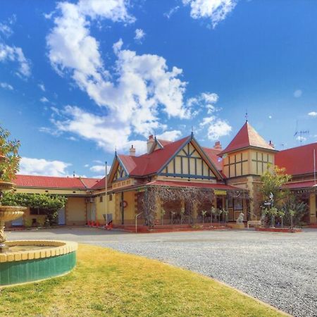 The Lodge Outback Motel Broken Hill Ngoại thất bức ảnh