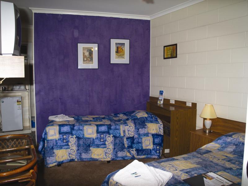 The Lodge Outback Motel Broken Hill Ngoại thất bức ảnh