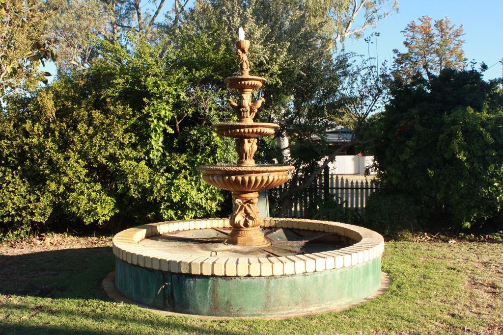 The Lodge Outback Motel Broken Hill Ngoại thất bức ảnh