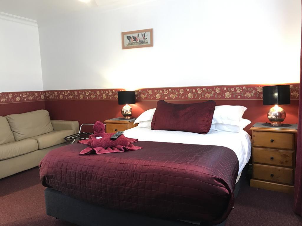 The Lodge Outback Motel Broken Hill Ngoại thất bức ảnh