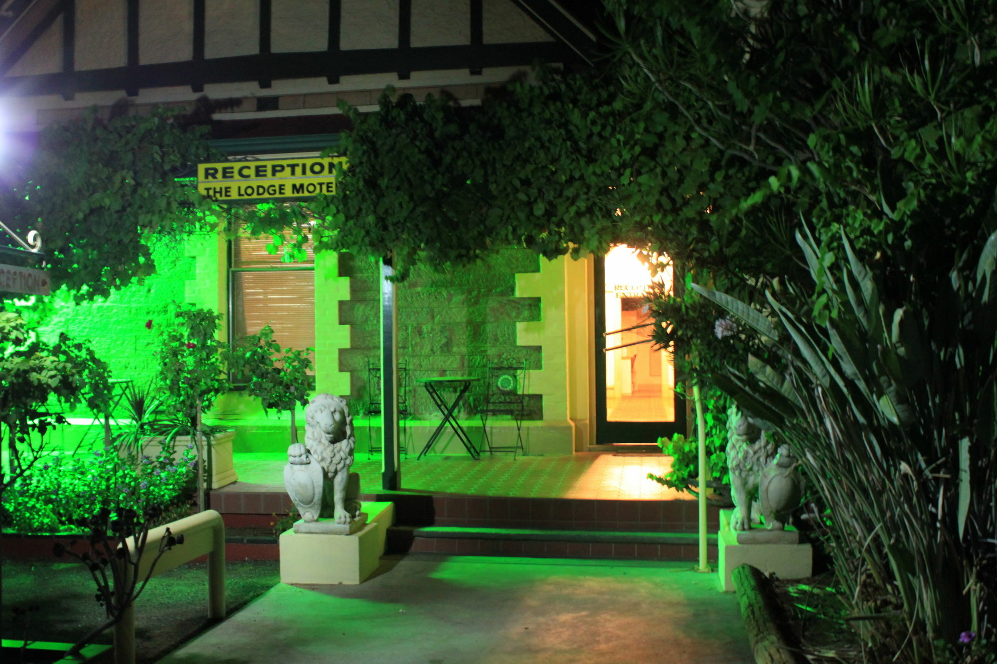 The Lodge Outback Motel Broken Hill Ngoại thất bức ảnh